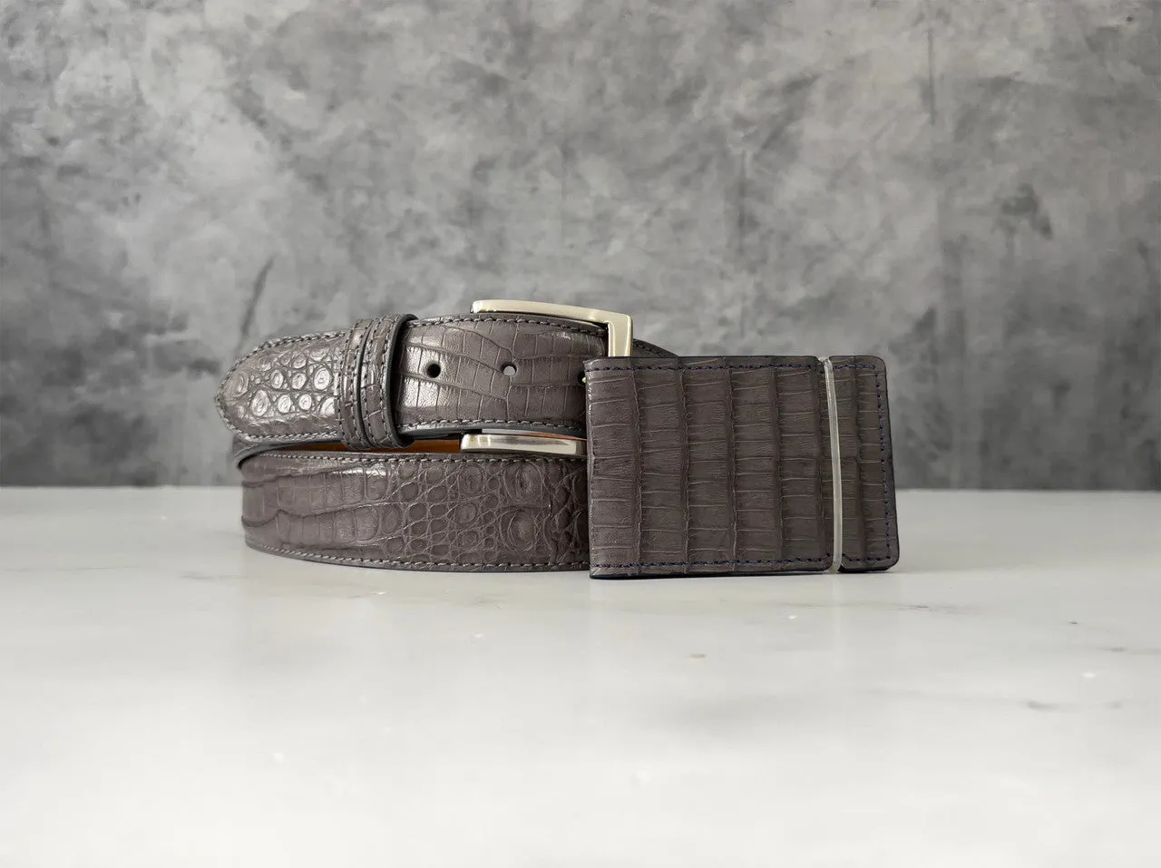 Argentine Caiman Belt: Midline Grey