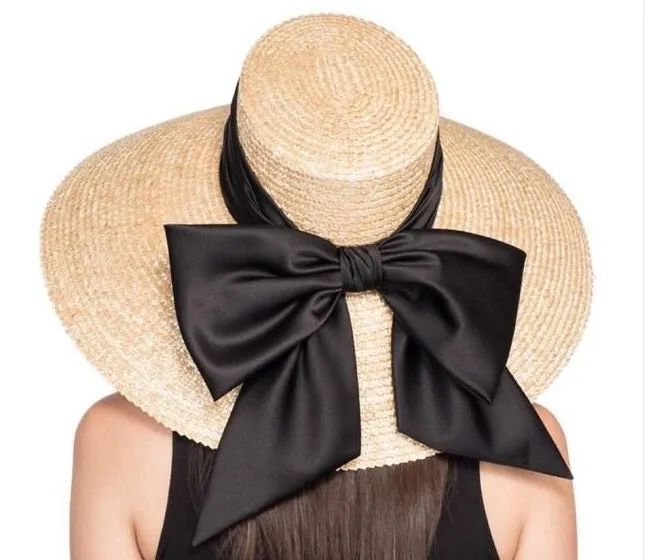 Bow Decor Straw Hat