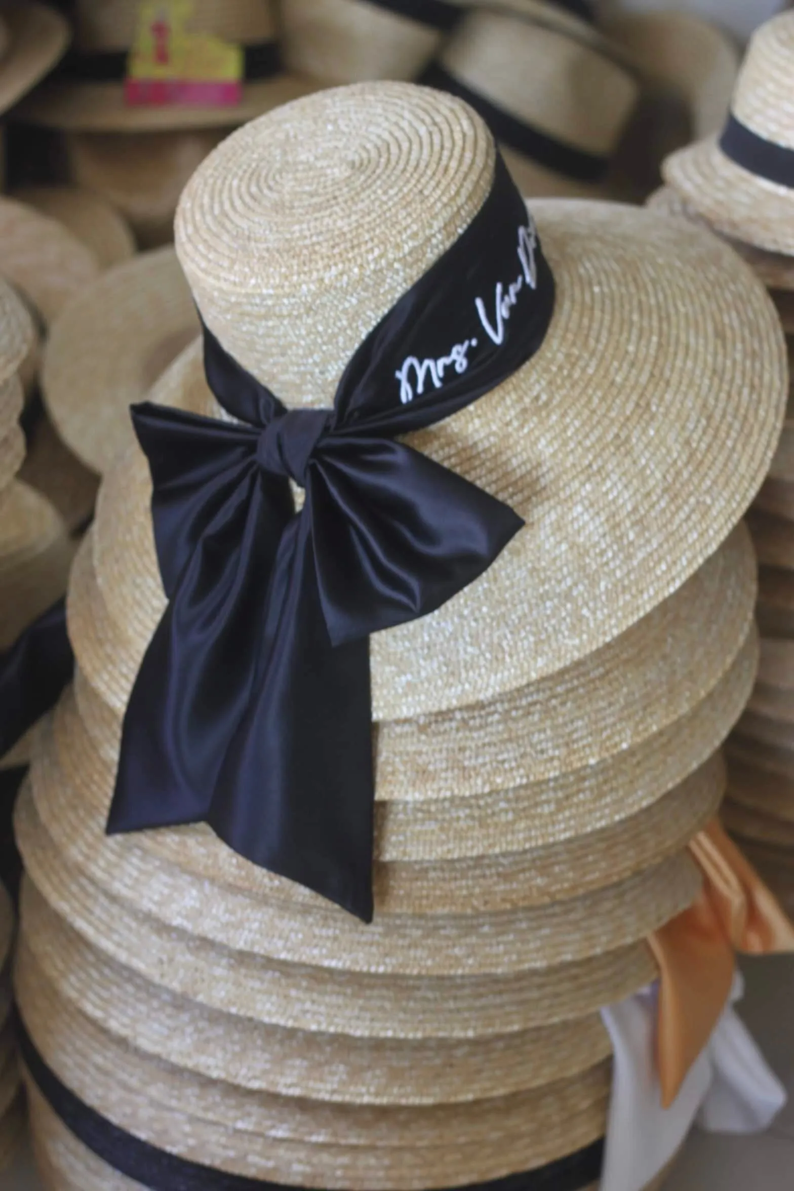 Bow Decor Straw Hat