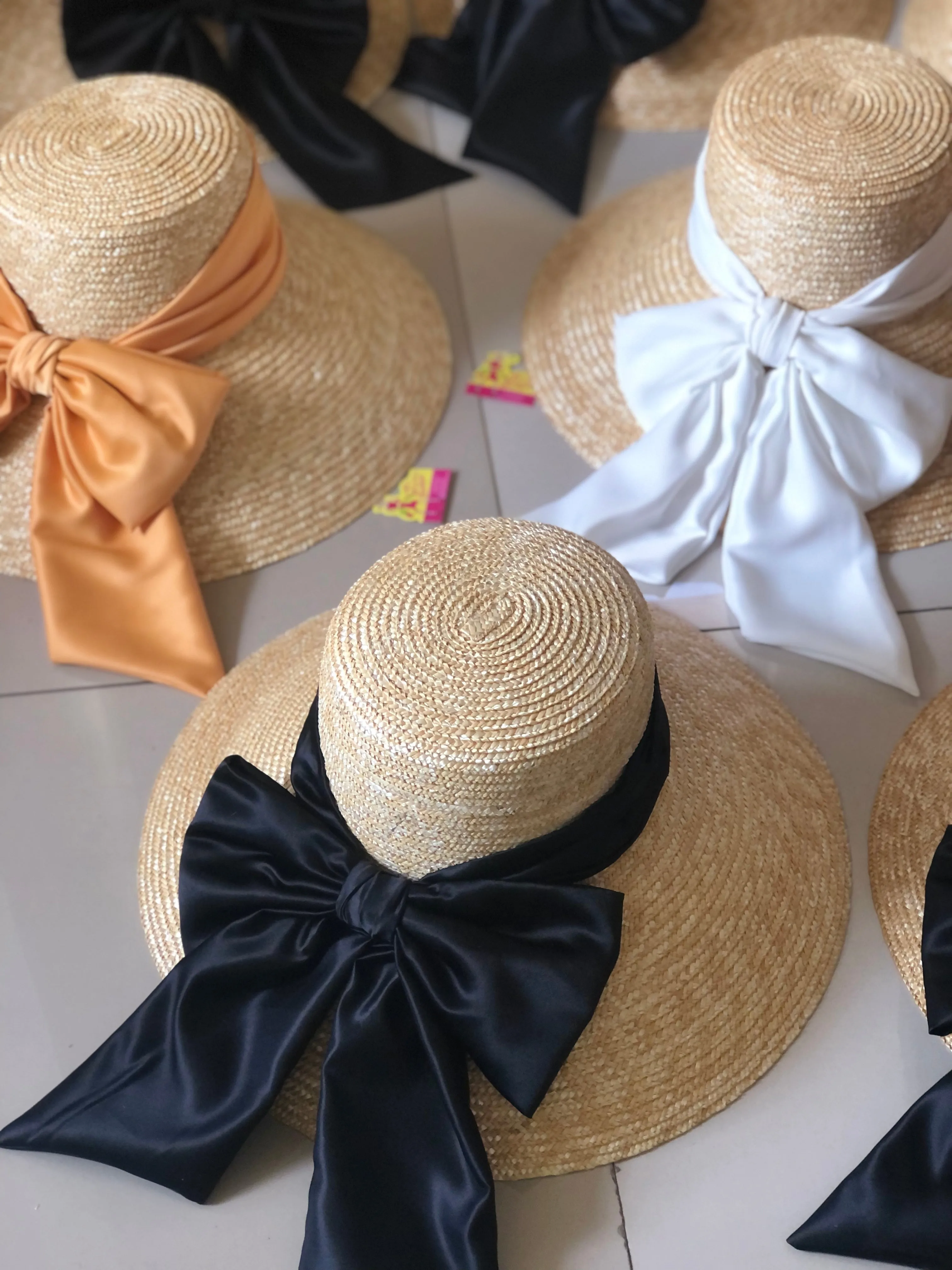 Bow Decor Straw Hat