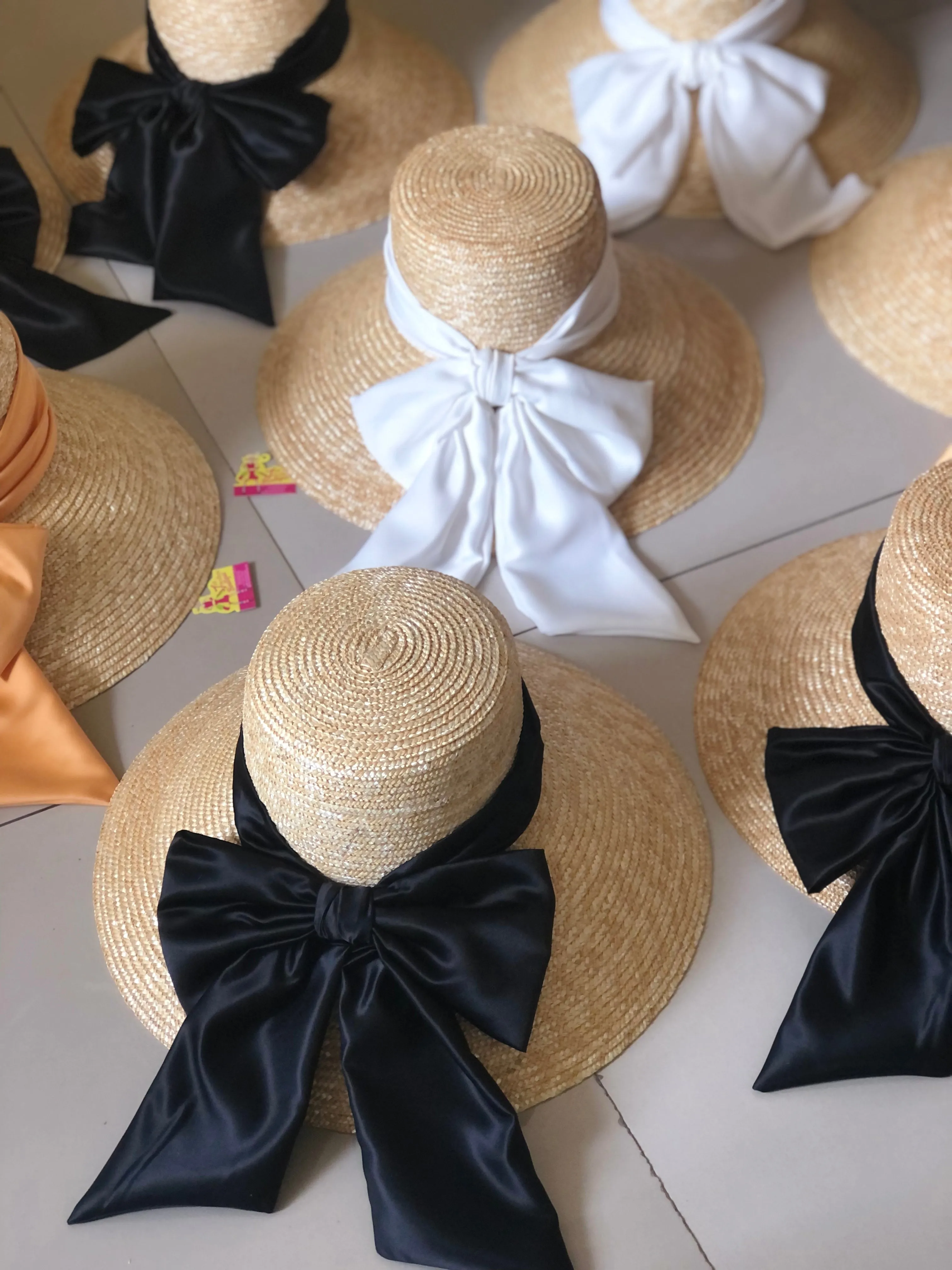 Bow Decor Straw Hat