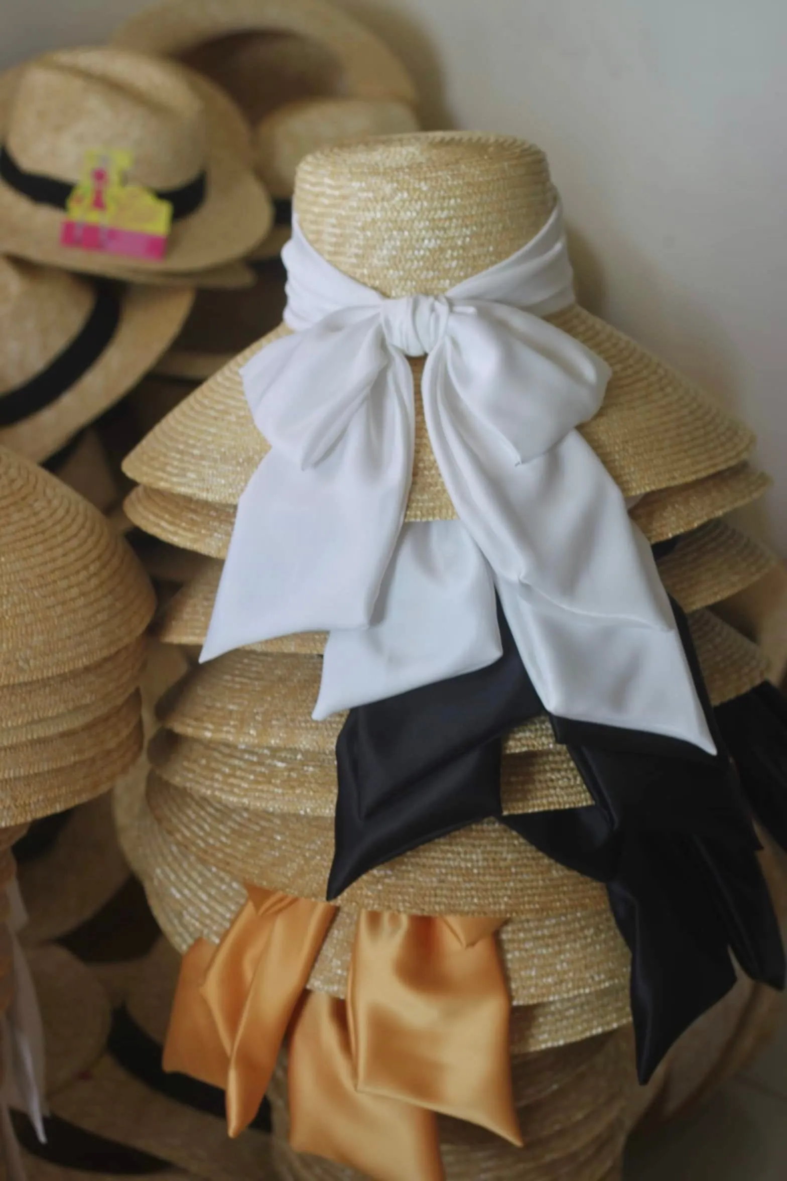 Bow Decor Straw Hat