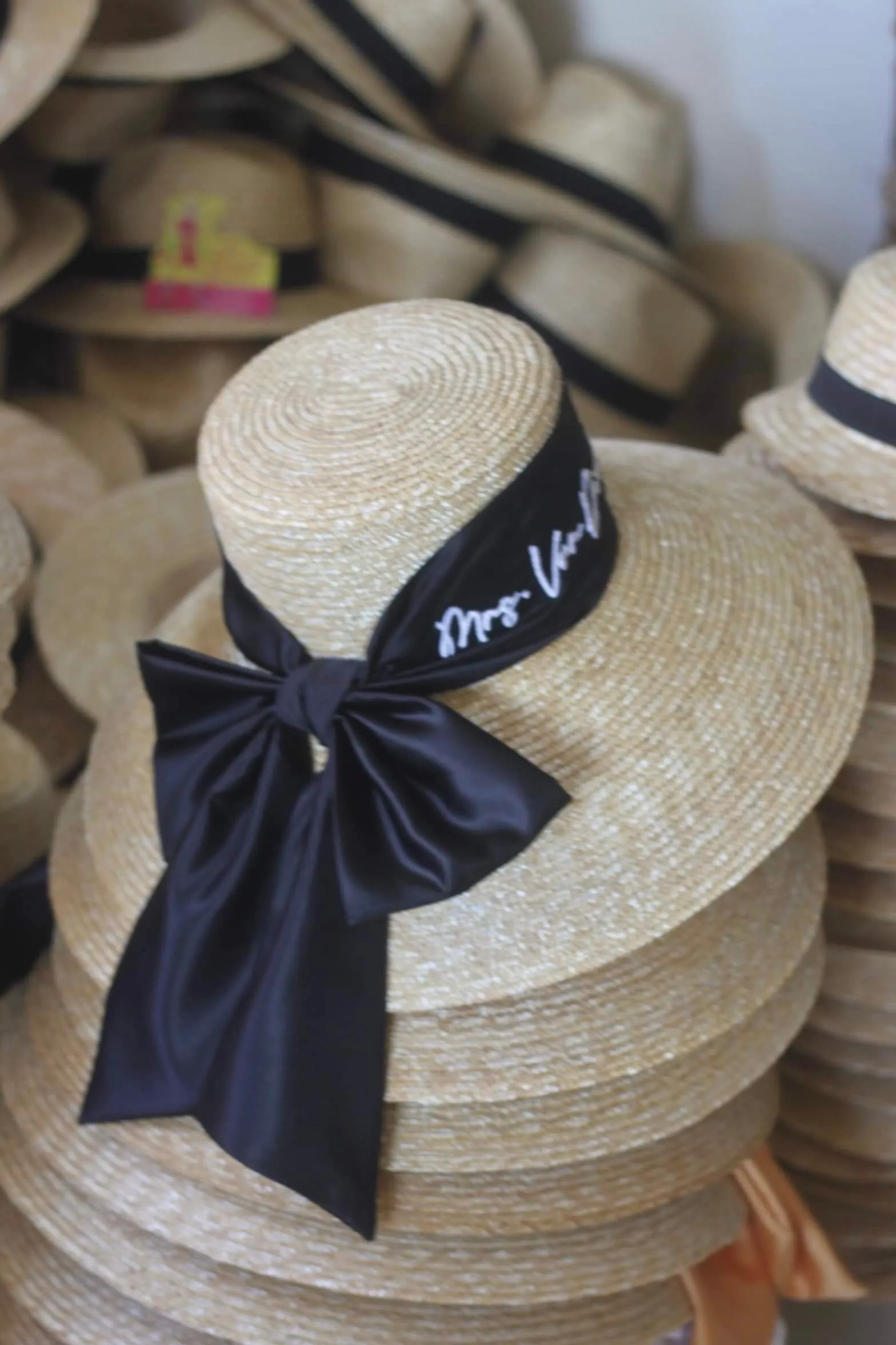 Bow Decor Straw Hat