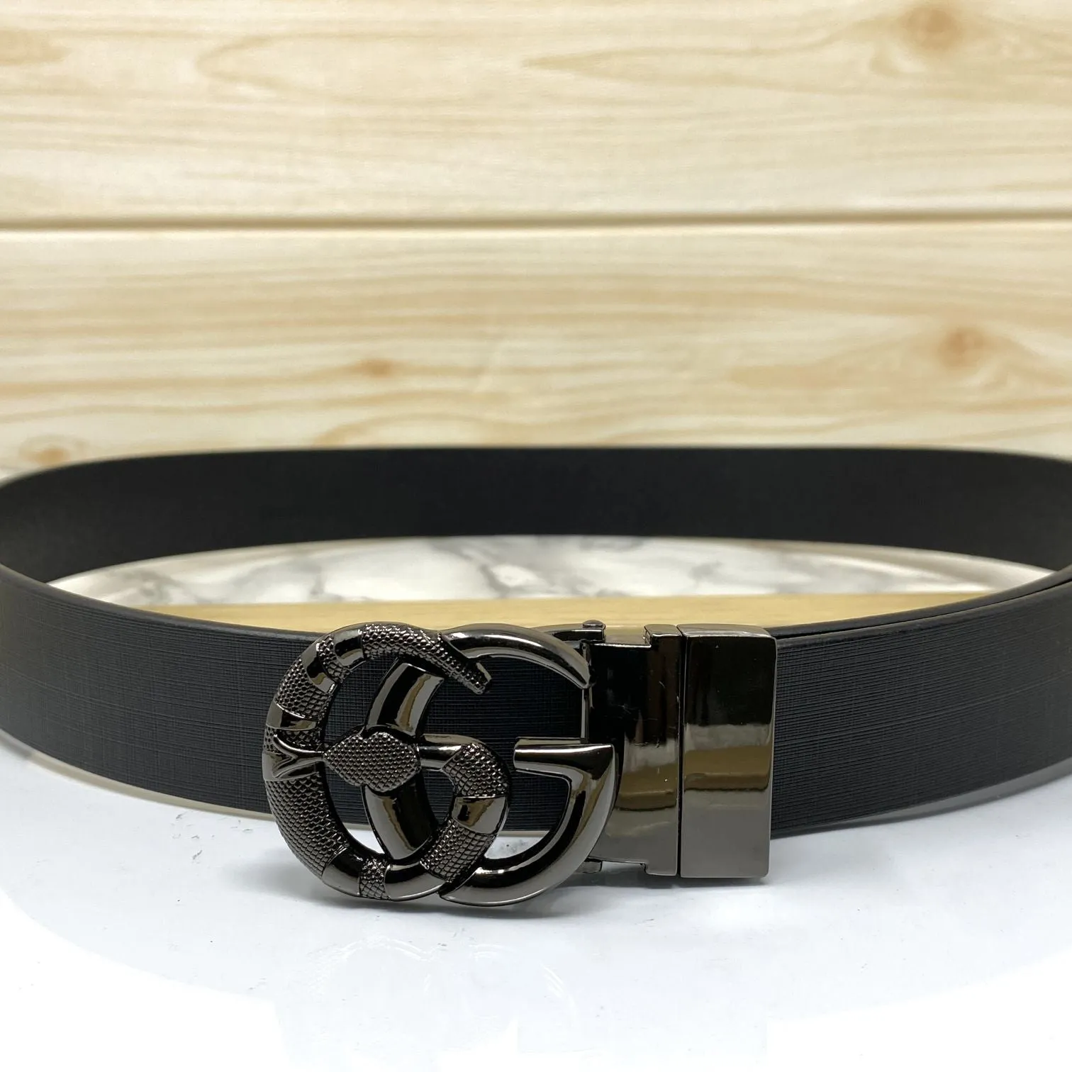 Classy Round Snake Design Leather Strap Belt-JoansParamount