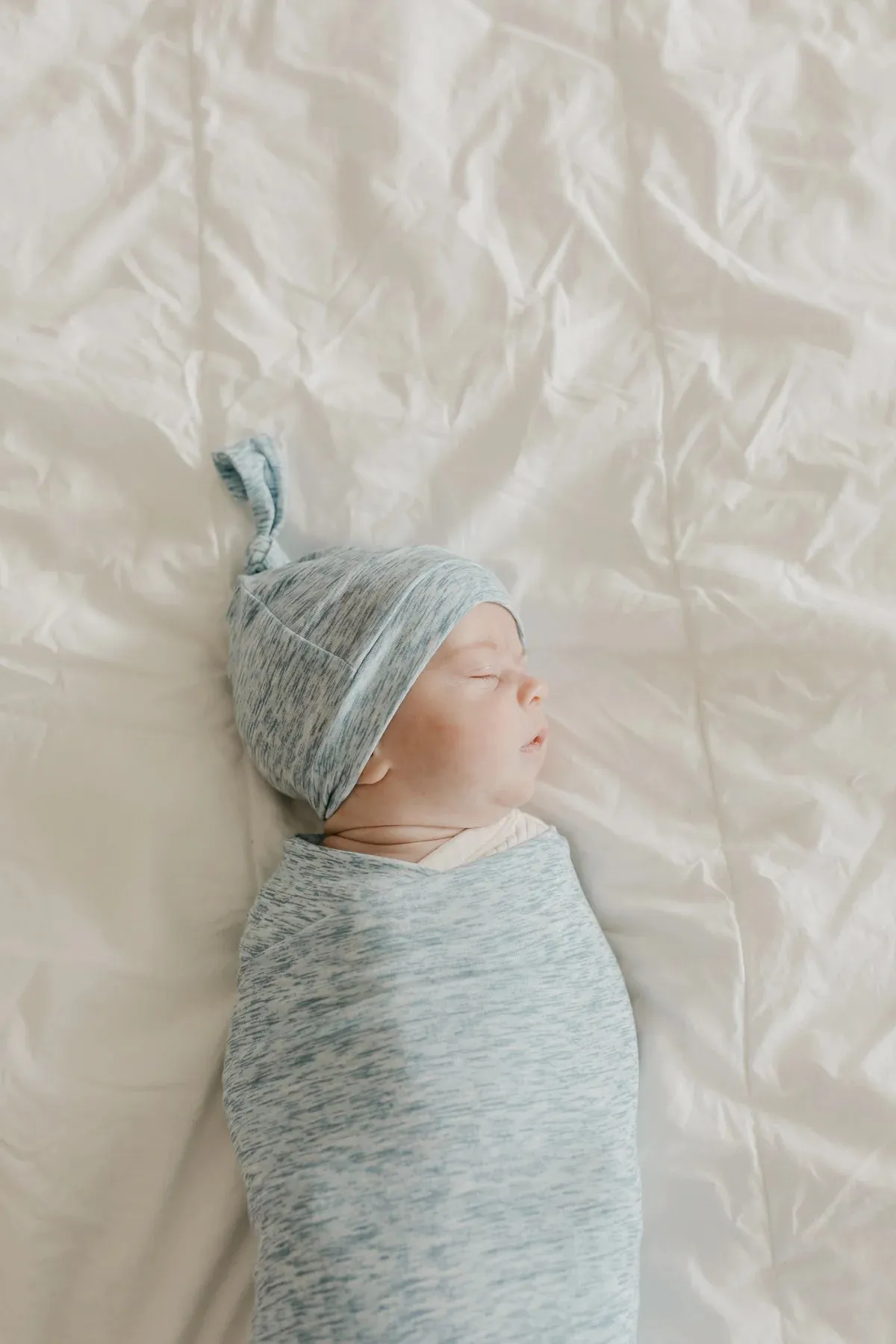 Copper Pearl Newborn Top Knot Hat | Lennon