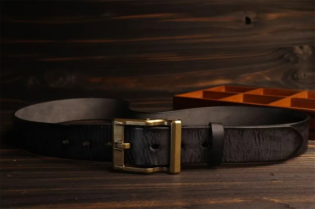 Distinguished Gentleman's Cowskin Belt