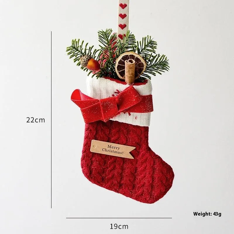 Knitted Christmas Stockings – Festive Decorations for Your Holiday Scene Layout