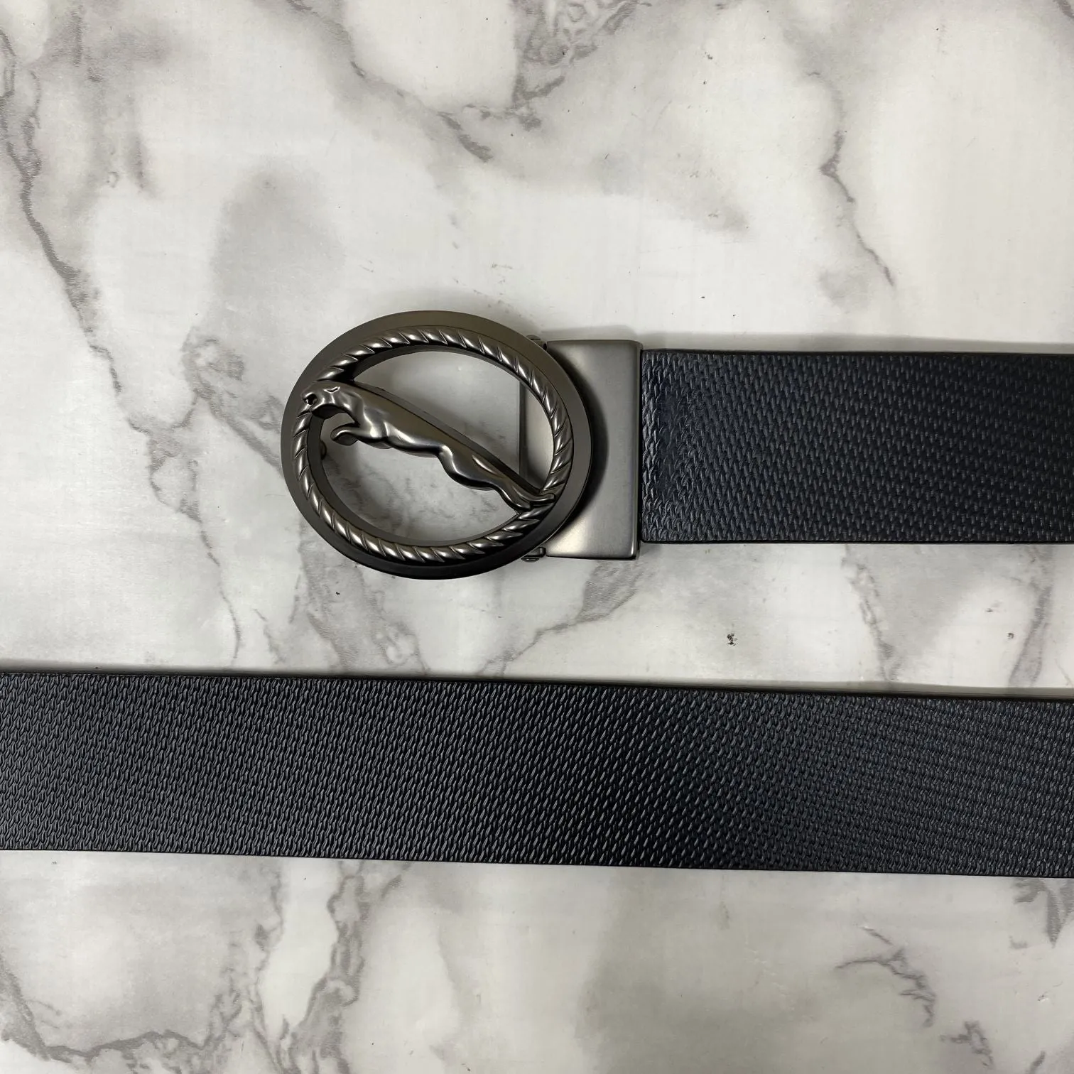 Round Jaguar Metal Buckle With Leather Strap Belt-JonasParamount