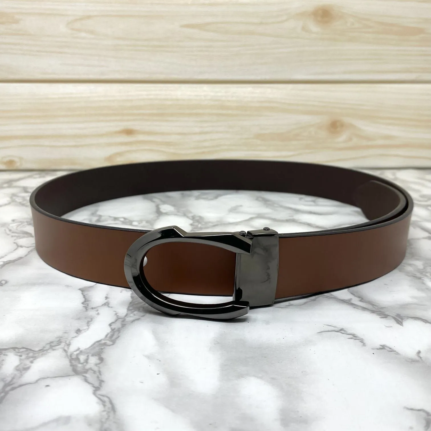 Signature C Logo Leather Belt For Unisex-JonasParamount