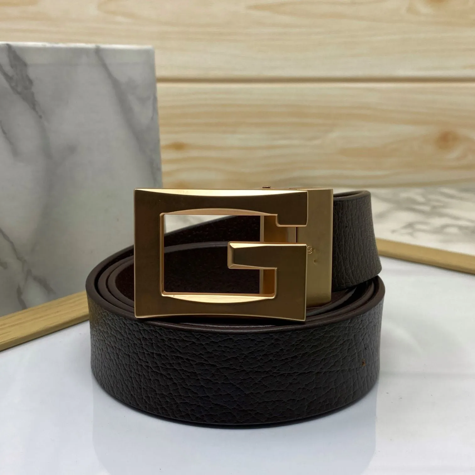 Square G-Section Leather Belt-JonasParamount