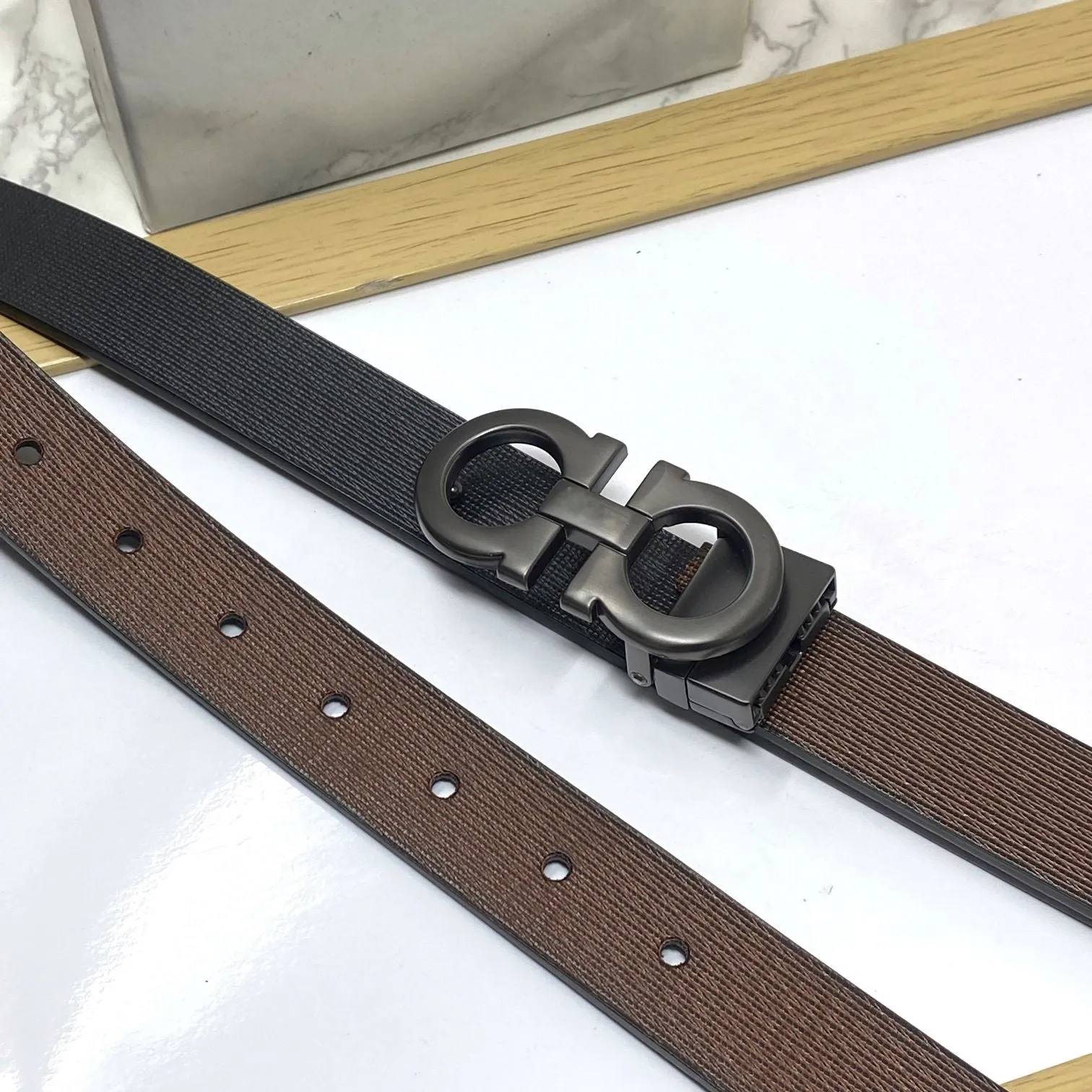 Trendy Small Design Reversible Strap Belt For Men-JonasParamount